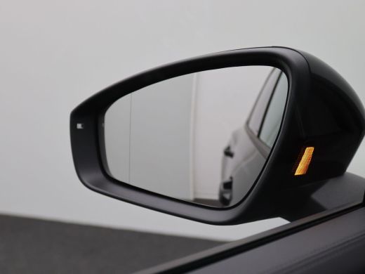 Volkswagen Tiguan 1.5 eHybrid Life Edition 204PK DSG Achteruitrijcamera, Navi via Apple Carplay/Android Auto, Keyle... ActivLease financial lease