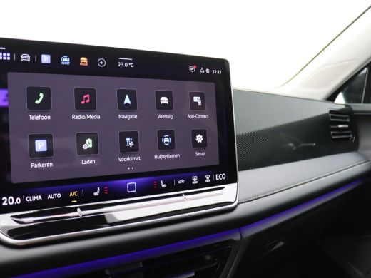 Volkswagen Tiguan 1.5 eHybrid Life Edition 204PK DSG Trekhaak, Stoel-Stuurverwarming, 19" LM Velgen, Achteruitrijca... ActivLease financial lease