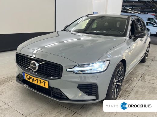 Volvo  V60 T6 Plug-in hybrid AWD Plus Dark | Trekhaak | Panoramadak | Stoel en stuurwiel verwarming | Adapti...
