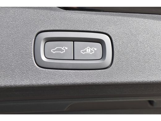 Volvo  V60 T6 AWD Plus Dark | Panoramadak | Trekhaak | 360cam | ActivLease financial lease