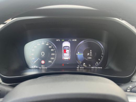 Volvo  XC40 1.5 T5 Recharge Inscription | Trekhaak | 360 graden camera | Navigatie | Elektrische bestuurderst... ActivLease financial lease