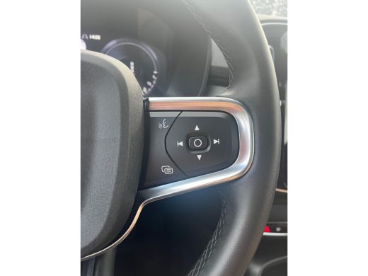 Volvo  XC40 1.5 T5 Recharge Inscription | Trekhaak | 360 graden camera | Navigatie | Elektrische bestuurderst... ActivLease financial lease
