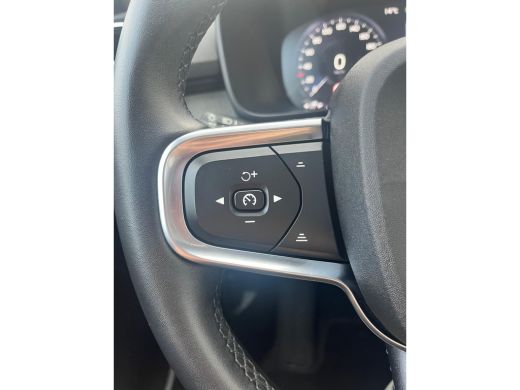 Volvo  XC40 1.5 T5 Recharge Inscription | Trekhaak | 360 graden camera | Navigatie | Elektrische bestuurderst... ActivLease financial lease