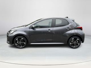 Toyota Yaris 1.5 Hybrid 130 Executive | Ash Grey Metallic | Direct uit voorraad leverbaar