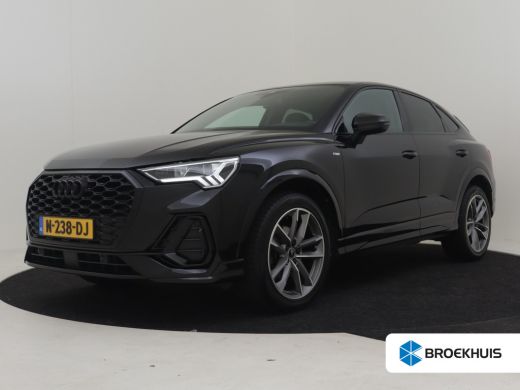 Audi Q3 35 TFSI S Edition 150pk AUT | Achteruitrijcamera | Apple Carplay Android Auto | Navigatie | Matri... Audi Q3 35 TFSI S Edition 150pk AUT | Achteruitrijcamera | Apple Carplay Android Auto | Navigatie | Matri...
