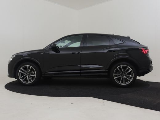 Audi Q3 35 TFSI S Edition 150pk AUT | Achteruitrijcamera | Apple Carplay Android Auto | Navigatie | Matri... ActivLease financial lease