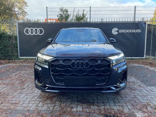Audi Q7 55 TFSI e Quattro S-Line | Trekhaak | Panoramadak | Bang & Olufsen advanced 1.920watt | ACC | Luc... ActivLease financial lease