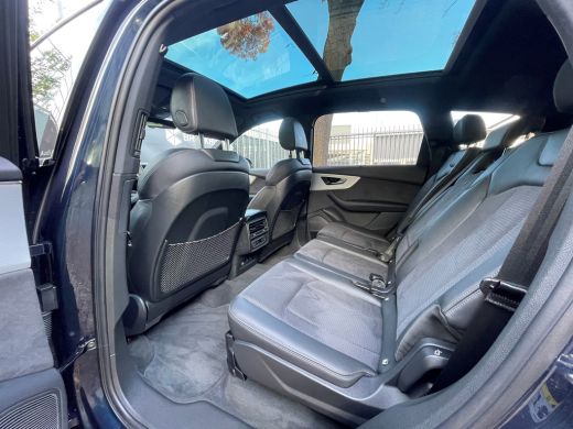 Audi Q7 55 TFSI e Quattro S-Line | Trekhaak | Panoramadak | Bang & Olufsen advanced 1.920watt | ACC | Luc... ActivLease financial lease