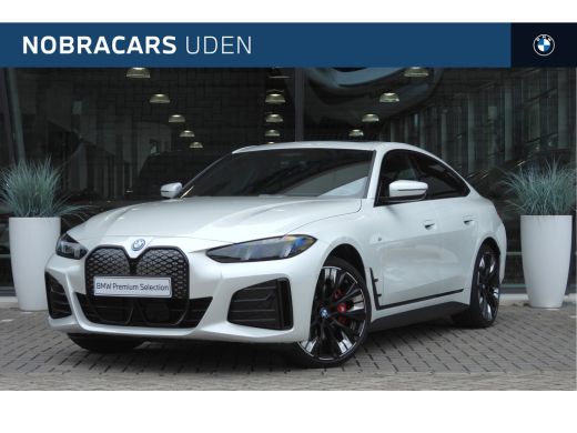 BMW i4 eDrive40 High Executive M Sport / Schuif-kanteldak / Comfort Access / Stoelverwarming / Adaptieve...
