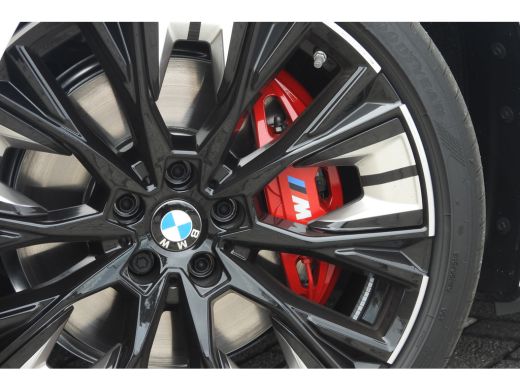 BMW i4 eDrive40 High Executive M Sport / Schuif-kanteldak / Comfort Access / Stoelverwarming / Adaptieve... ActivLease financial lease