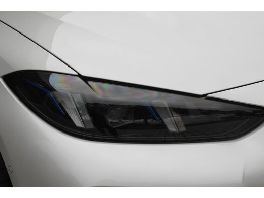 BMW i4 eDrive40 High Executive M Sport / Schuif-kanteldak / Comfort Access / Stoelverwarming / Adaptieve... ActivLease financial lease