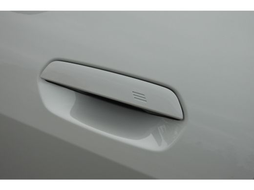 BMW i4 eDrive40 High Executive M Sport / Schuif-kanteldak / Comfort Access / Stoelverwarming / Adaptieve... ActivLease financial lease