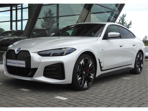 BMW i4 eDrive40 High Executive M Sport / Schuif-kanteldak / Comfort Access / Stoelverwarming / Adaptieve... ActivLease financial lease