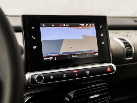 Citroën C4 Cactus 1.2 PureTech Sport (APPLE CARPLAY, GROOT NAVI, CLIMATE, CAMERA, GETINT GLAS, SPORTSTOELEN, CRUISE... ActivLease financial lease