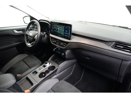 Ford Kuga 2.5 PHEV Active X | Wegklap Trekhaak | Pano-dak | Verlengde garantie tot 09-2028! | ALLE opties |... ActivLease financial lease