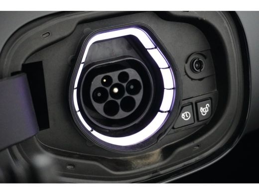 Ford Kuga 2.5 PHEV Active X | Wegklap Trekhaak | Pano-dak | Verlengde garantie tot 09-2028! | ALLE opties |... ActivLease financial lease