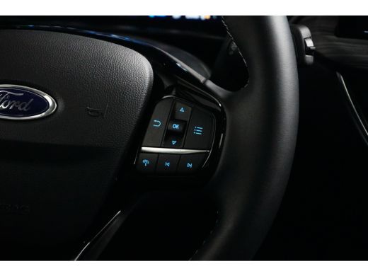 Ford Kuga 2.5 PHEV Active X | Wegklap Trekhaak | Pano-dak | Verlengde garantie tot 09-2028! | ALLE opties |... ActivLease financial lease