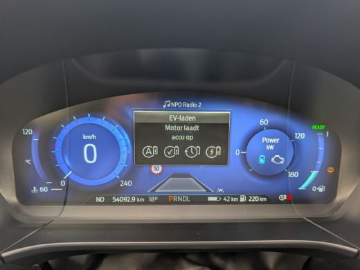 Ford Kuga 2.5 PHEV Titanium 225pk | Winter Pack | Keyless | Adap. Cruise | Navi | Carplay | Dealeronderhouden ActivLease financial lease