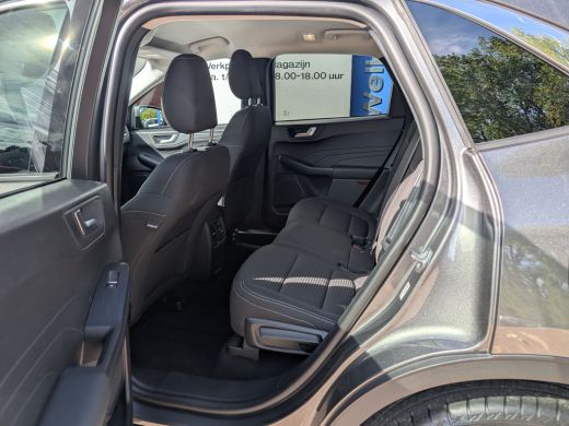 Ford Kuga 2.5 PHEV Titanium 225pk | Winter Pack | Keyless | Adap. Cruise | Navi | Carplay | Dealeronderhouden ActivLease financial lease