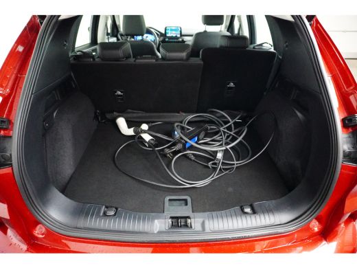 Ford Kuga 2.5 PHEV Vignale | Pano-dak | Trekhhaak | Head-Up Display | Full LED verlichting | Leder | B&O au... ActivLease financial lease