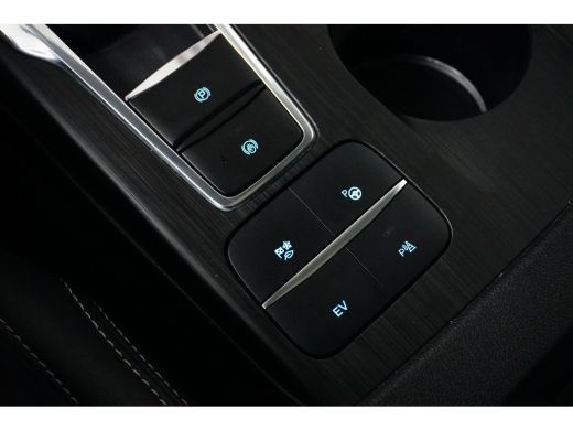 Ford Kuga 2.5 PHEV Vignale | Pano-dak | Trekhhaak | Head-Up Display | Full LED verlichting | Leder | B&O au... ActivLease financial lease