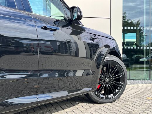 Land Rover Range Rover Sport P460e Dynamic SE PHEV | 23 Inch | Pano | El. trekhaak | Koelbox | Black Pack | Stoelkoeling ActivLease financial lease