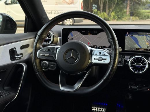 Mercedes-Benz A-Klasse 180 Aut. Sol. AMG Sport Ed. | Panorama | Burmester | Memory | Multi Beam | ActivLease financial lease