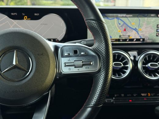 Mercedes-Benz A-Klasse 180 Aut. Sol. AMG Sport Ed. | Panorama | Burmester | Memory | Multi Beam | ActivLease financial lease