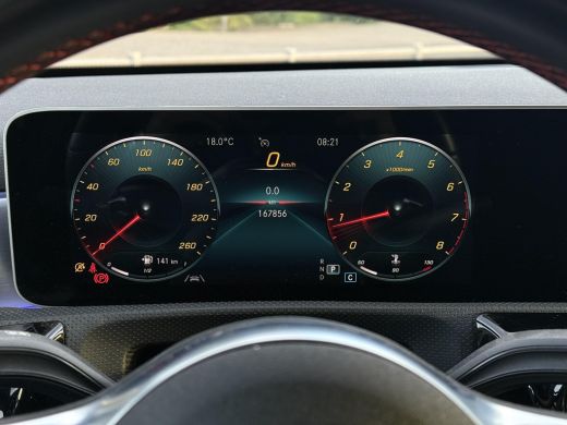 Mercedes-Benz A-Klasse 180 Aut. Sol. AMG Sport Ed. | Panorama | Burmester | Memory | Multi Beam | ActivLease financial lease