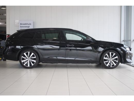 Peugeot 508 SW 1.6 HYbrid 225-PK Allure Pack Business PARKEERCAMERA | NAVI | ADAPTIVE CRUISE CONTROL | STOELV... ActivLease financial lease