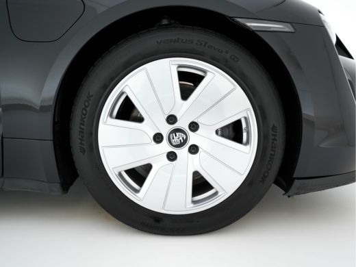 Porsche Taycan 79 kWh [3-Fase] {SOH-100%} (INCL-BTW) *LUXURY-LEATHER | FULL-LED | DIGI-COCKPIT | NAVI-FULLMAP | ... ActivLease financial lease