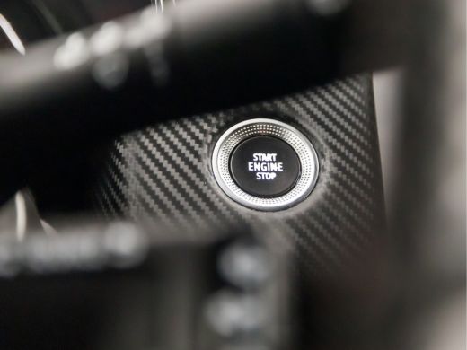 Renault Clio 1.0 TCe R.S. Line (VIRTUAL COCKPIT, APPLE CARPLAY, GROOT NAVI, CLIMATE, BOSE AUDIO, LEDER, SPORTS... ActivLease financial lease