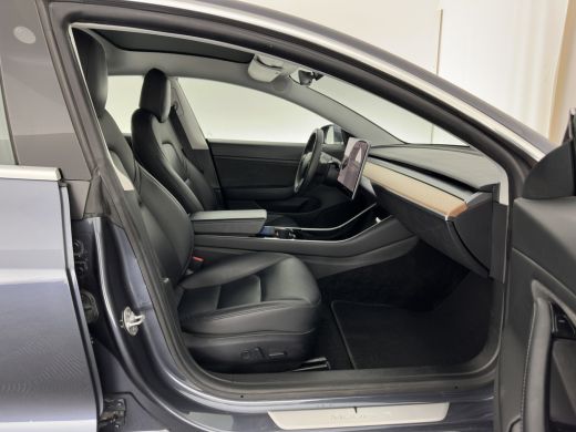 Tesla Model 3 Long Range AWD 75 kWh [ 3-Fase ] {SOH-89%} (INCL-BTW) Aut. *PANO | AUTO-PILOT | LUXURY-LEATHER | ... ActivLease financial lease