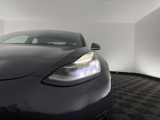 Tesla Model 3 Long Range AWD 75 kWh [ 3-Fase ] {SOH-89%} (INCL-BTW) Aut. *PANO | AUTO-PILOT | LUXURY-LEATHER | ... ActivLease financial lease