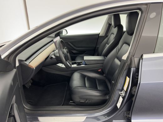 Tesla Model 3 Long Range AWD 75 kWh [ 3-Fase ] {SOH-89%} (INCL-BTW) Aut. *PANO | AUTO-PILOT | LUXURY-LEATHER | ... ActivLease financial lease