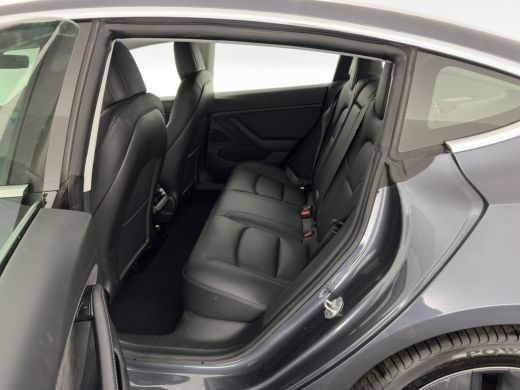 Tesla Model 3 Long Range AWD 75 kWh [ 3-Fase ] {SOH-89%} (INCL-BTW) Aut. *PANO | AUTO-PILOT | LUXURY-LEATHER | ... ActivLease financial lease
