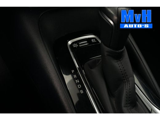 Toyota Corolla Touring Sports 1.8 Hybrid Business Plus|TREKHAAK ActivLease financial lease