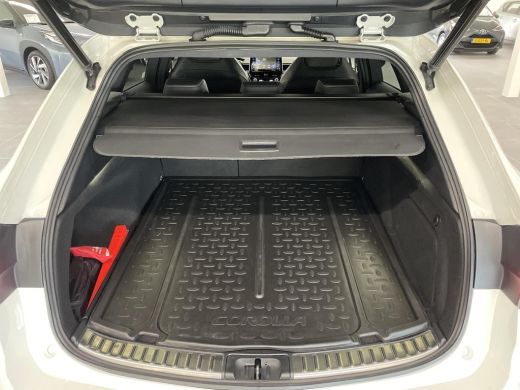 Toyota Corolla Touring Sports 2.0 Hybrid Premium ActivLease financial lease