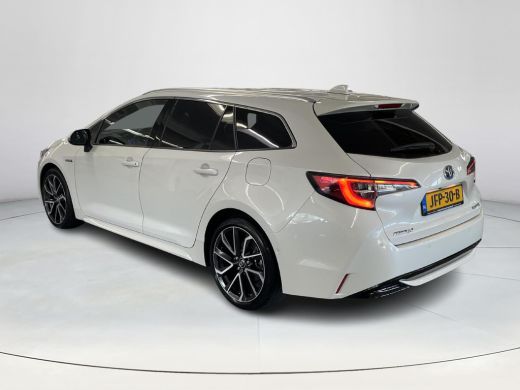 Toyota Corolla Touring Sports 2.0 Hybrid Premium ActivLease financial lease