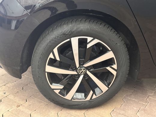 Volkswagen Polo 1.0 TSI Life Edition | Clima | Navigatie | Stoelverwarming | 16'' Lichtmetalen velgen | Keyless |... ActivLease financial lease