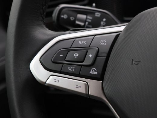 Volkswagen Tiguan 1.5 eTSi 130 Pk Automaat Life Edition | Carplay | Trekhaak | Adaptive Cruise | Climate Control | ... ActivLease financial lease