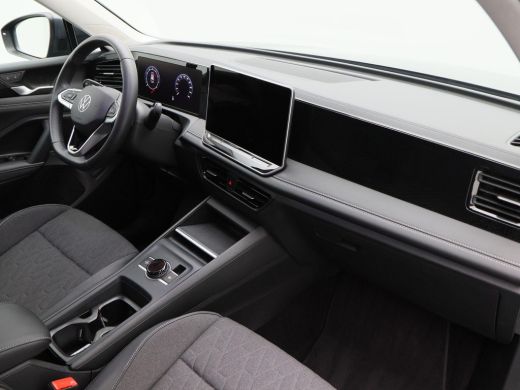 Volkswagen Tiguan 1.5 eTSi 130 Pk Automaat Life Edition | Carplay | Trekhaak | Adaptive Cruise | Climate Control | ... ActivLease financial lease