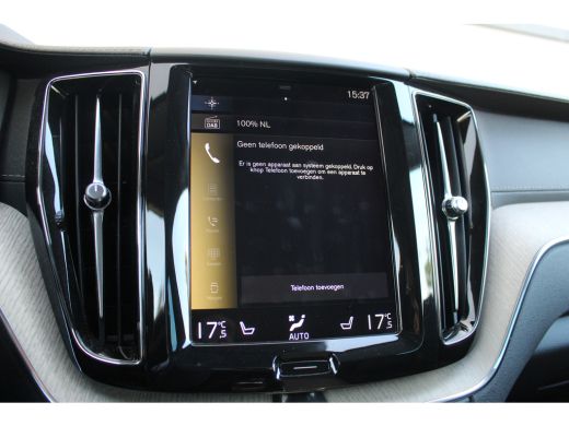 Volvo  XC60 2.0 T8 407 PK Twin Engine AWD Inscription | Luchtvering | HUD | Pano | ACC | BLIS | HK Audio | St... ActivLease financial lease