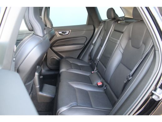 Volvo  XC60 2.0 T8 407 PK Twin Engine AWD Inscription | Luchtvering | HUD | Pano | ACC | BLIS | HK Audio | St... ActivLease financial lease