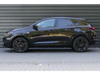 Opel Grandland 1.2 TURBO 130PK GS AUTOMAAT / NAVI / LED / PDC / 18''LMV / CAMERA / CRUISECONTROL / WINTERPAKKET ...