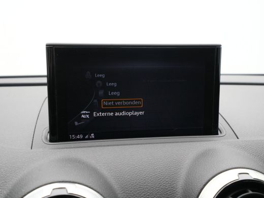Audi A3 Sportback 35 TFSI CoD 150pk S-Tronic Advance Sport Navigatie Stoelverwarming Led Pdc 279 ActivLease financial lease