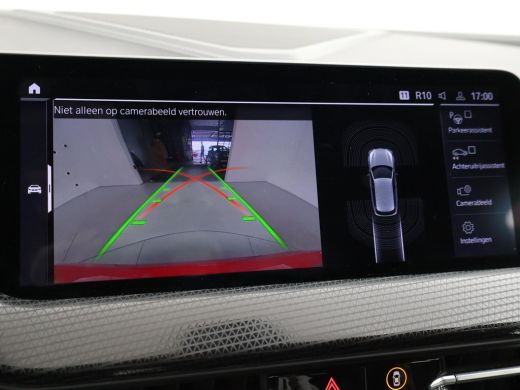 BMW 1 Serie 116D LESAUTO DUBBELE BEDIENING HANDGESCHAKELD + CAMERA | SPORTSTOELEN | LED ActivLease financial lease