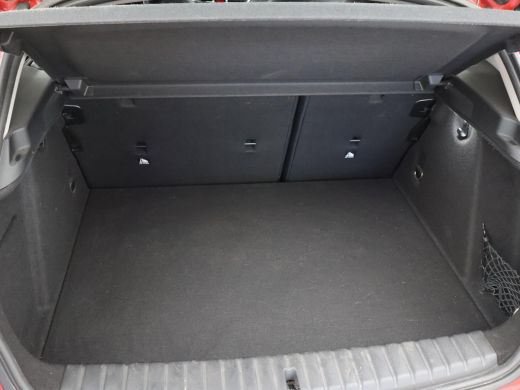 BMW 1 Serie 116D LESAUTO DUBBELE BEDIENING HANDGESCHAKELD + CAMERA | SPORTSTOELEN | LED ActivLease financial lease