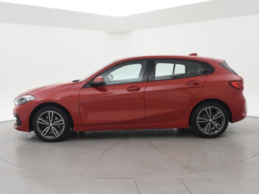 BMW 1 Serie 116D LESAUTO DUBBELE BEDIENING HANDGESCHAKELD + CAMERA | SPORTSTOELEN | LED ActivLease financial lease