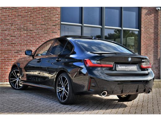 BMW 3 Serie 330e M-Sport Pano ACC H/K 360 HUD 19inch El-zetels ActivLease financial lease